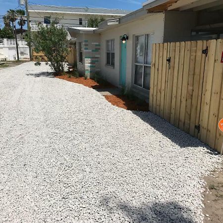 Salty Serenity Duplex Cocoa Beach Exterior foto
